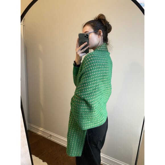 Alex-Max One Size Cardigan - Picture 8 of 8